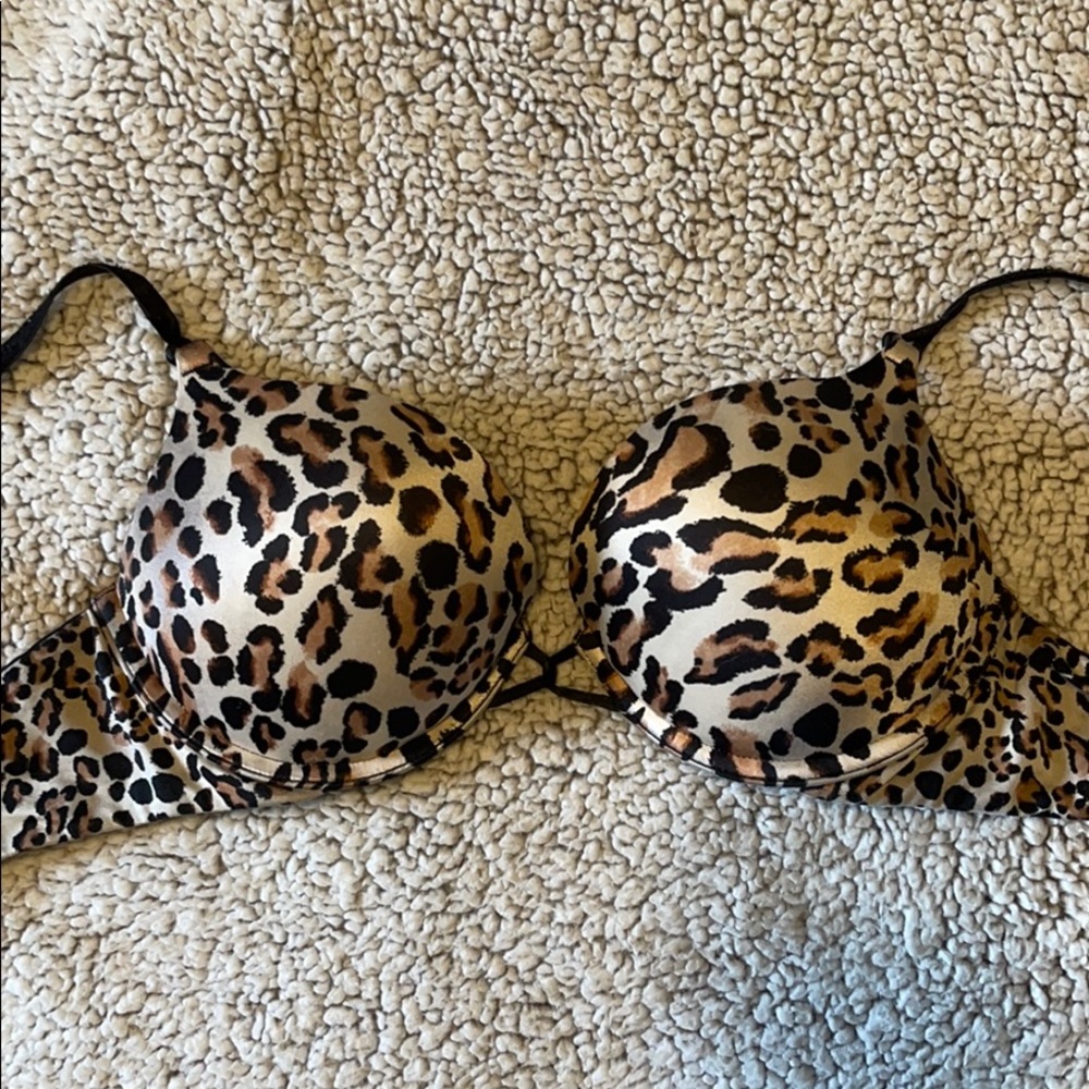 Victoria’s Secret Bombshell bra